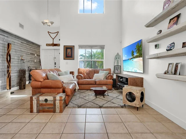 18044 SW 152nd place, Miami FL 33187