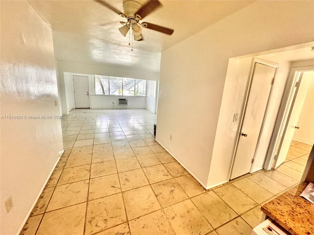 1840 S Treasure Dr # 3, North Bay Village FL 33141