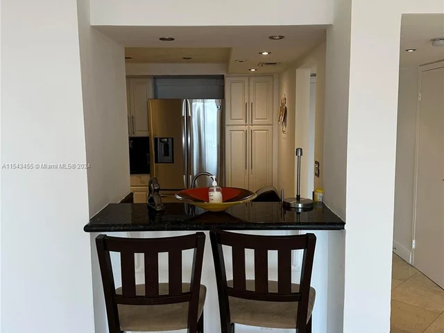 555 NE 15th St # 11J, Miami FL 33132
