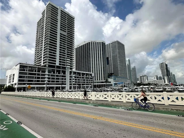 555 NE 15th St # 11J, Miami FL 33132