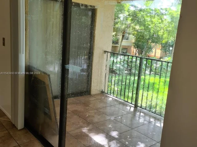 9999 Summerbreeze Dr # 110, Sunrise FL 33322