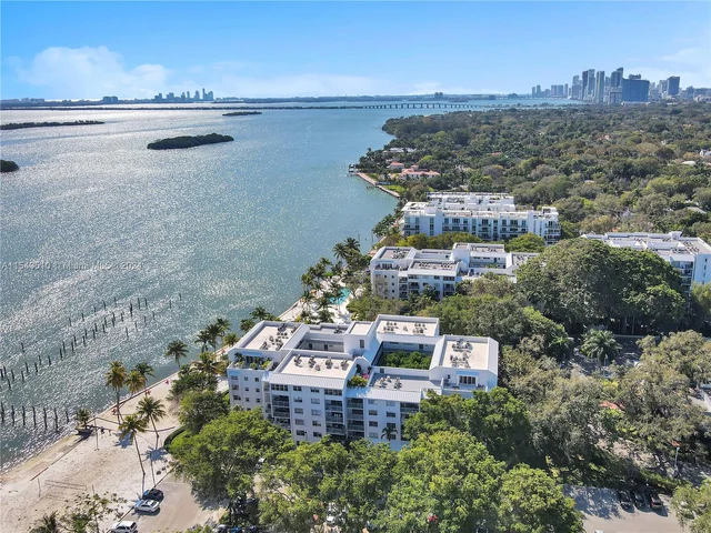 750 NE 64th St # B406, Miami FL 33138