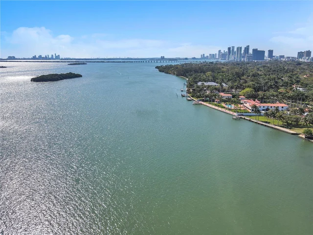 750 NE 64th St # B406, Miami FL 33138