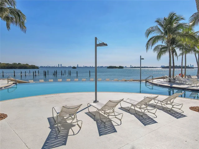 750 NE 64th St # B406, Miami FL 33138