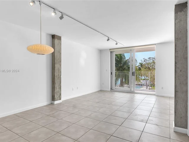 750 NE 64th St # B406, Miami FL 33138