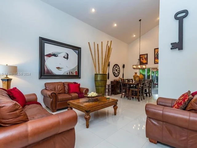 11031 SW 147th Ct, Miami FL 33196