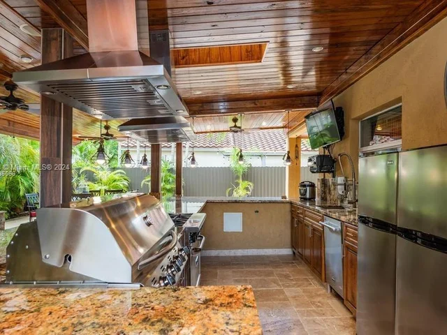 11031 SW 147th Ct, Miami FL 33196