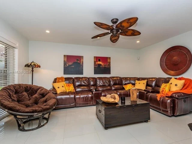 11031 SW 147th Ct, Miami FL 33196