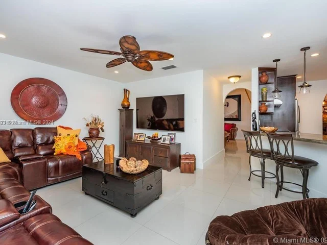 11031 SW 147th Ct, Miami FL 33196