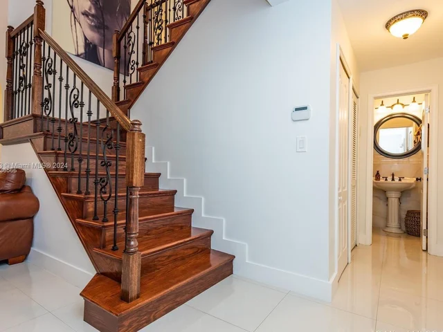 11031 SW 147th Ct, Miami FL 33196