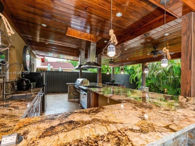 11031 SW 147th Ct, Miami FL 33196