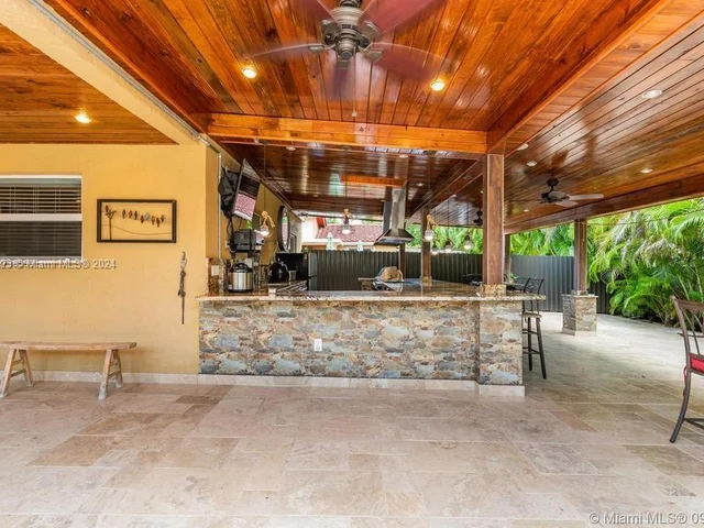 11031 SW 147th Ct, Miami FL 33196