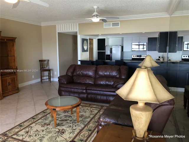 212 Briny Ave # B3, Pompano Beach FL 33062