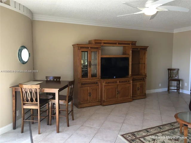 212 Briny Ave # B3, Pompano Beach FL 33062