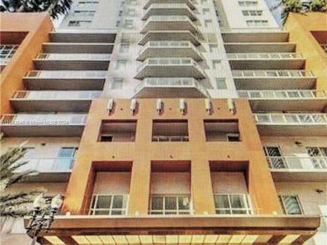 253 NE 2nd St # 608, Miami FL 33132