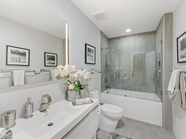 4574 SW 128th Pl, Miami FL 33175