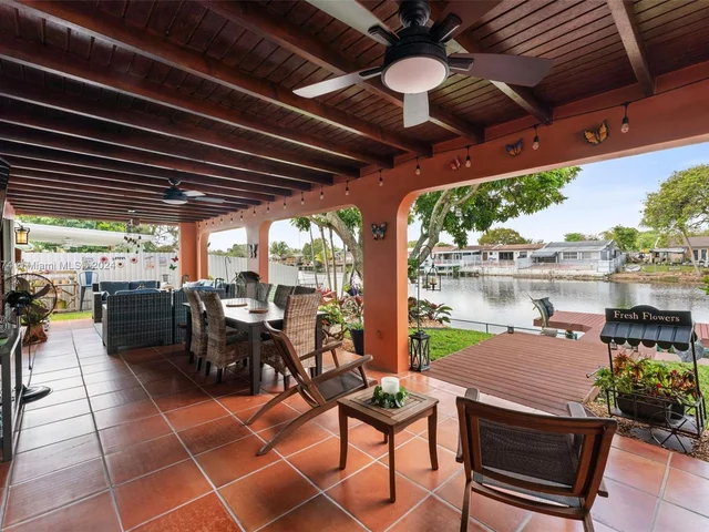 4574 SW 128th Pl, Miami FL 33175