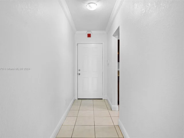 981 NE 169th St # 122, North Miami Beach FL 33162