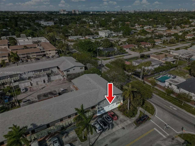 981 NE 169th St # 122, North Miami Beach FL 33162