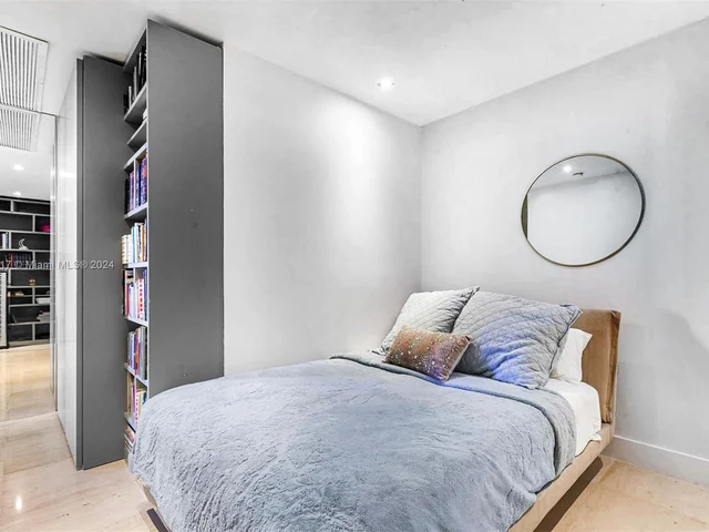 10155 Collins Avenue # 8, Bal Harbour FL 33154