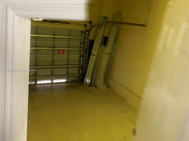 15297 SW 119 ter, Miami FL 33196