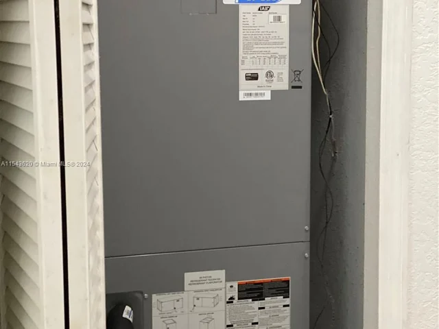 15297 SW 119 ter, Miami FL 33196