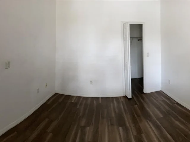 15297 SW 119 ter, Miami FL 33196