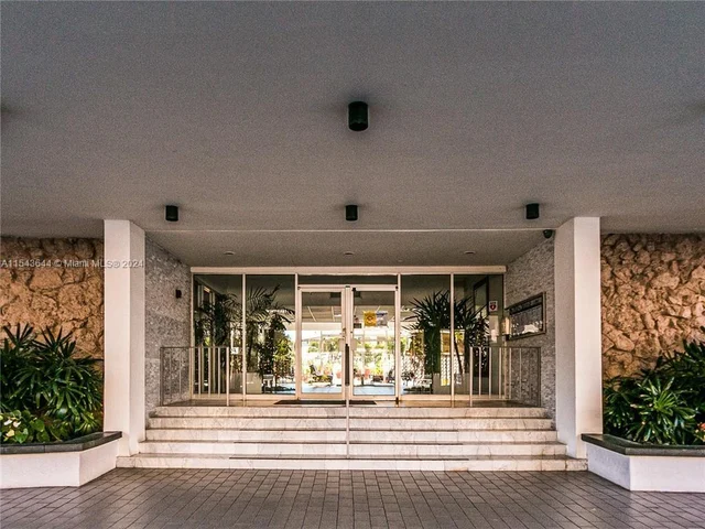 401 Golden Isles Dr # 312, Hallandale Beach FL 33009