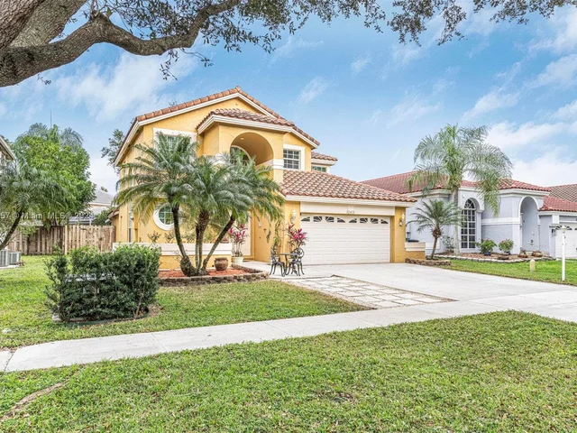 10431 Lima St, Cooper City FL 33026