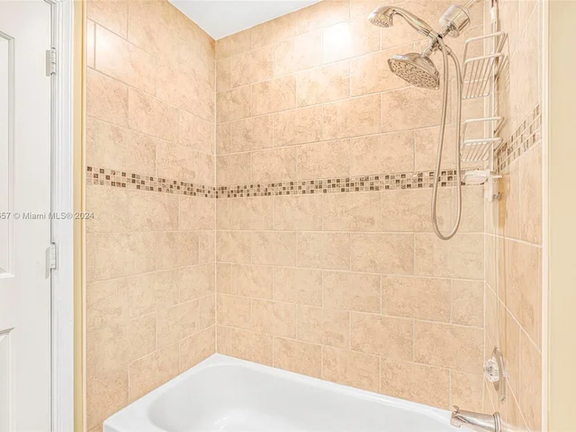 10431 Lima St, Cooper City FL 33026