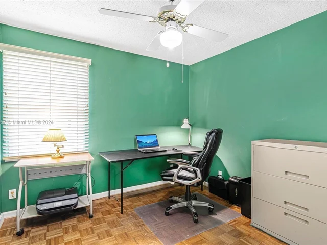 10431 Lima St, Cooper City FL 33026