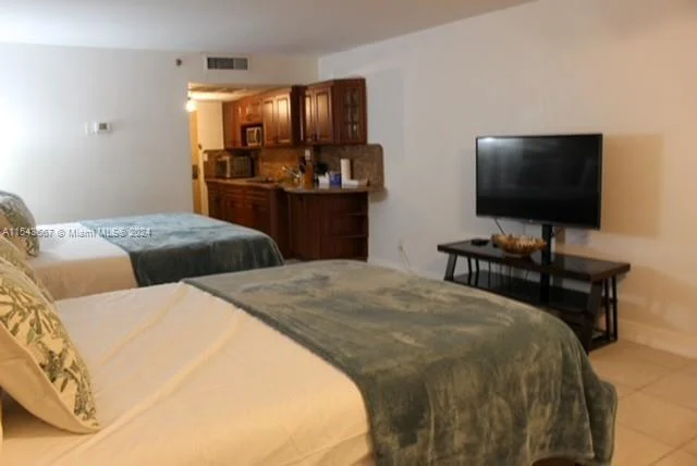 19201 Collins Ave # 622, Sunny Isles Beach FL 33160