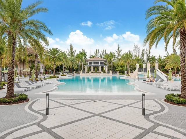 7855 NW 104th Ave # 33, Doral FL 33178