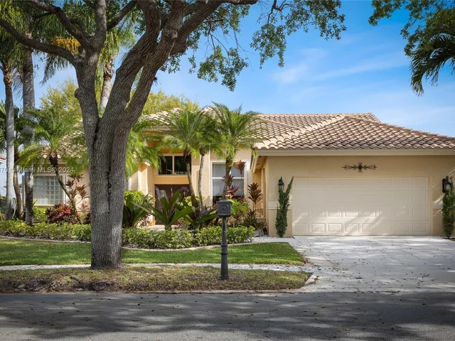 2666 Palmer Pl, Weston FL 33332