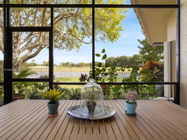 2666 Palmer Pl, Weston FL 33332