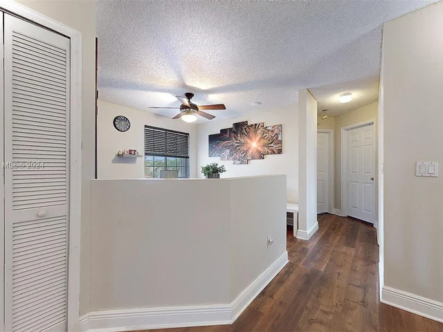 19431 SW 2nd St, Pembroke Pines FL 33029