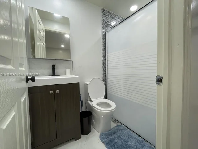 2732 NW 4th Ct, Pompano Beach FL 33069