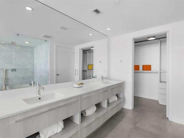 3131 NE 7th Ave # 2803, Miami FL 33137