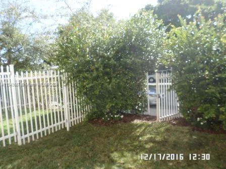 1701 N Treasure Dr # 4, North Bay Village FL 33141