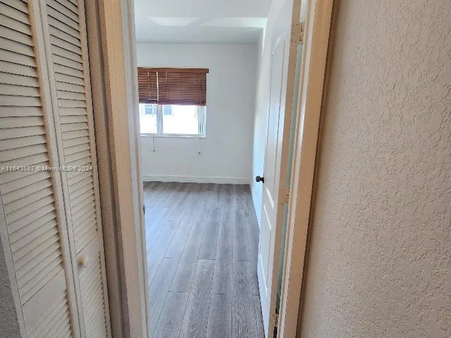 1701 N Treasure Dr # 4, North Bay Village FL 33141