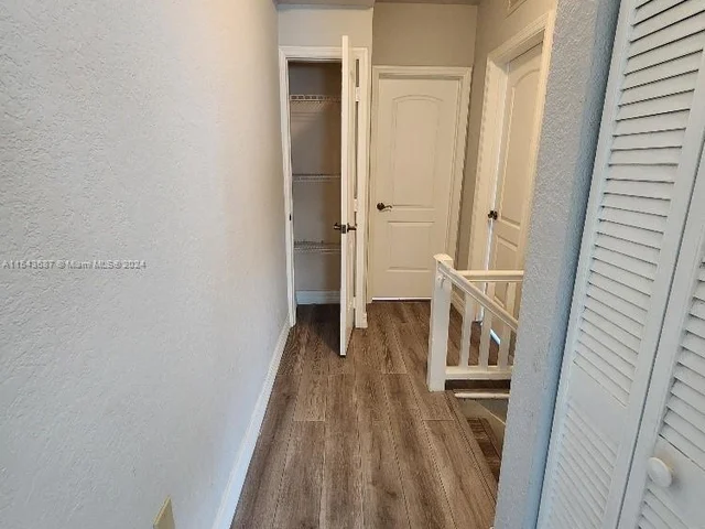 1701 N Treasure Dr # 4, North Bay Village FL 33141