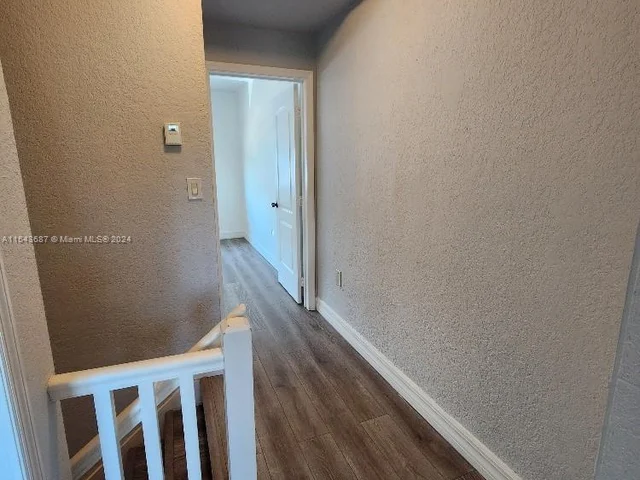 1701 N Treasure Dr # 4, North Bay Village FL 33141