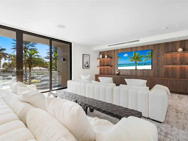 128 Ocean Blvd, Golden Beach FL 33160