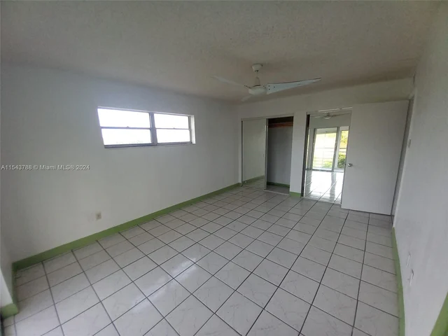4121 Stirling Rd # 509, Dania Beach FL 33314