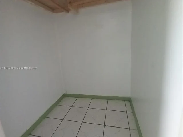 4121 Stirling Rd # 509, Dania Beach FL 33314