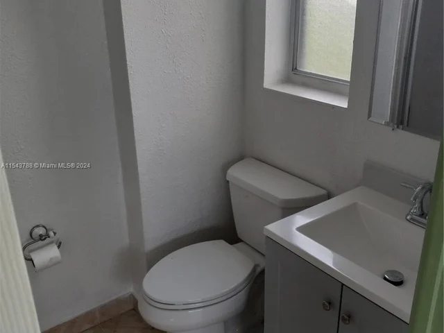 4121 Stirling Rd # 509, Dania Beach FL 33314