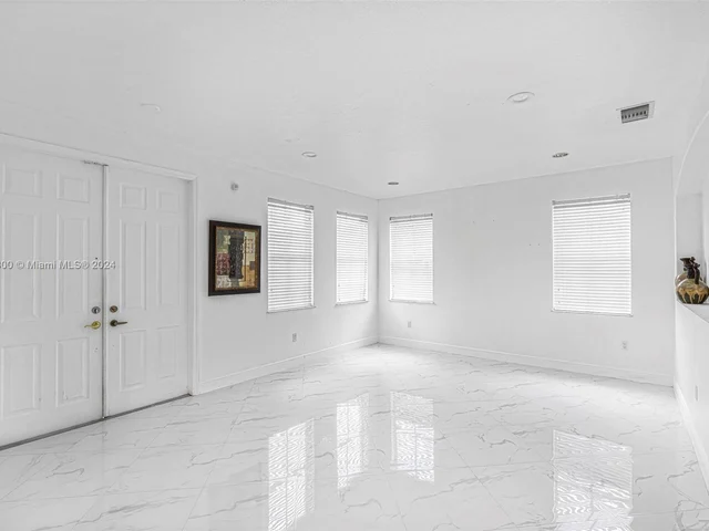 15486 SW 23rd Ln # 15486, Miami FL 33185