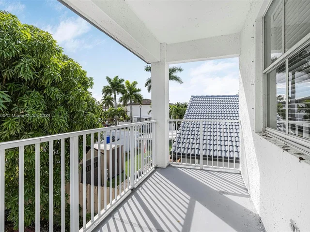 15486 SW 23rd Ln # 15486, Miami FL 33185