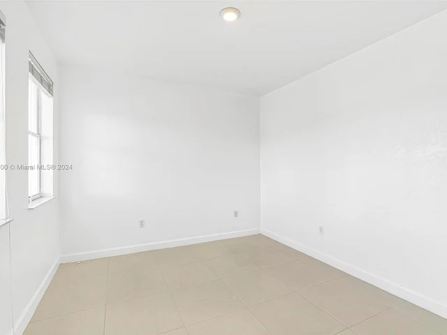 15486 SW 23rd Ln # 15486, Miami FL 33185