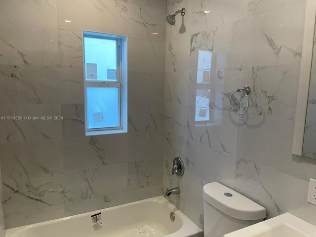 728 20th St # 2, West Palm Beach FL 33407